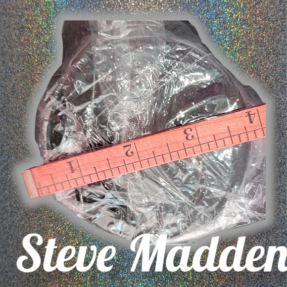 Steve Madden Gift Set Jewelry Hard Case Gold & Silver NWT - Picture 9 of 10
